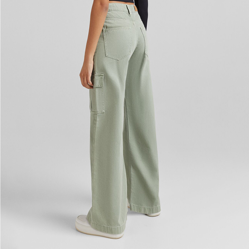 Wide-leg twill cargo trousers