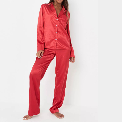 red 7 piece satin pyjama gifting set