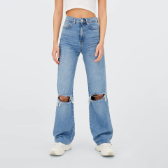 straight-fit jeans