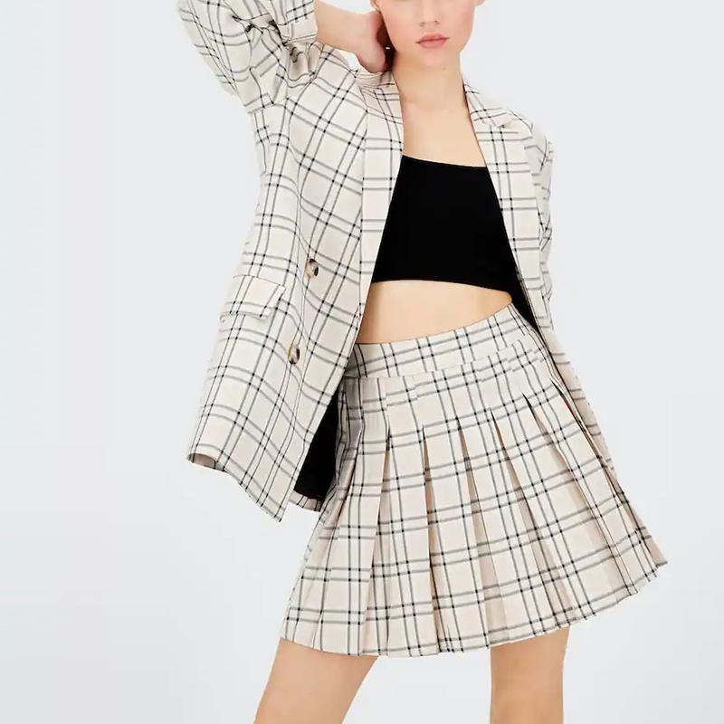 Check Box Pleated Skirt