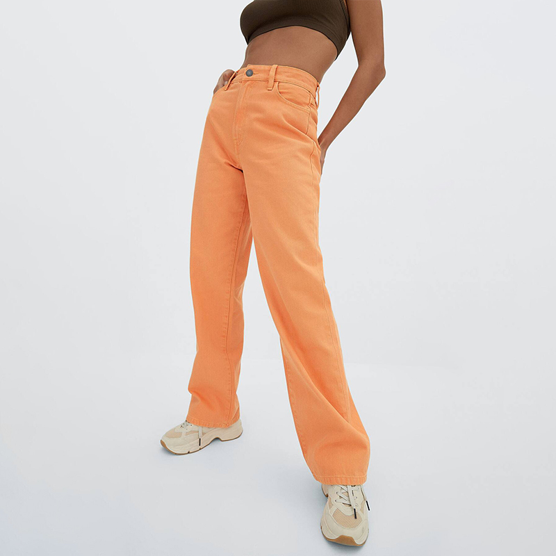 Casual straight-fit trousers