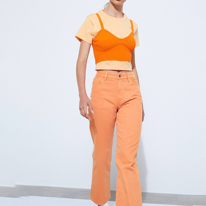 Casual straight-fit trousers