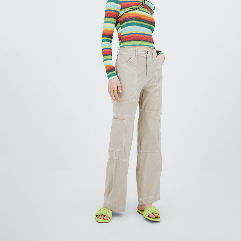 cargo trousers with pockets