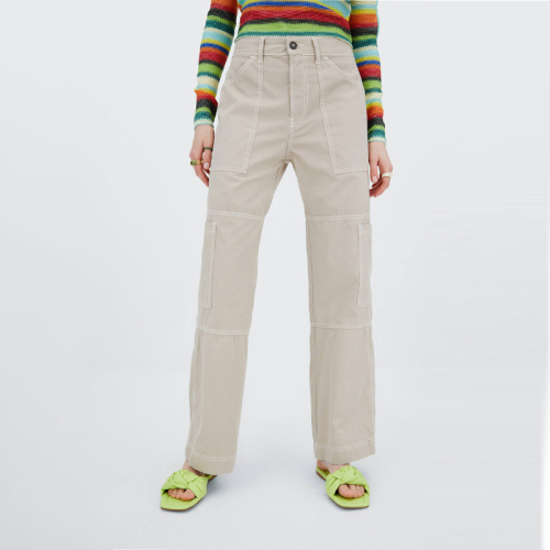 cargo trousers with pockets