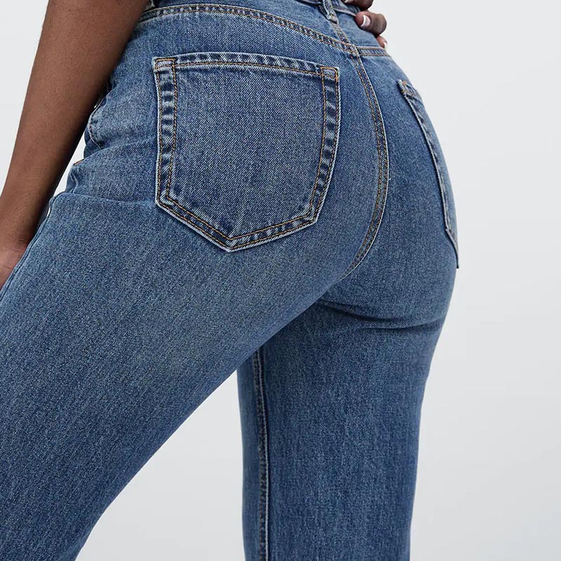 straight leg cropped jeans