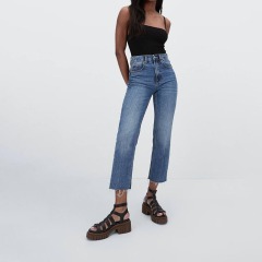 straight leg cropped jeans