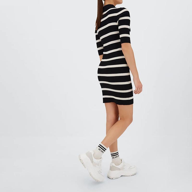 Polo Collar Knit Dress
