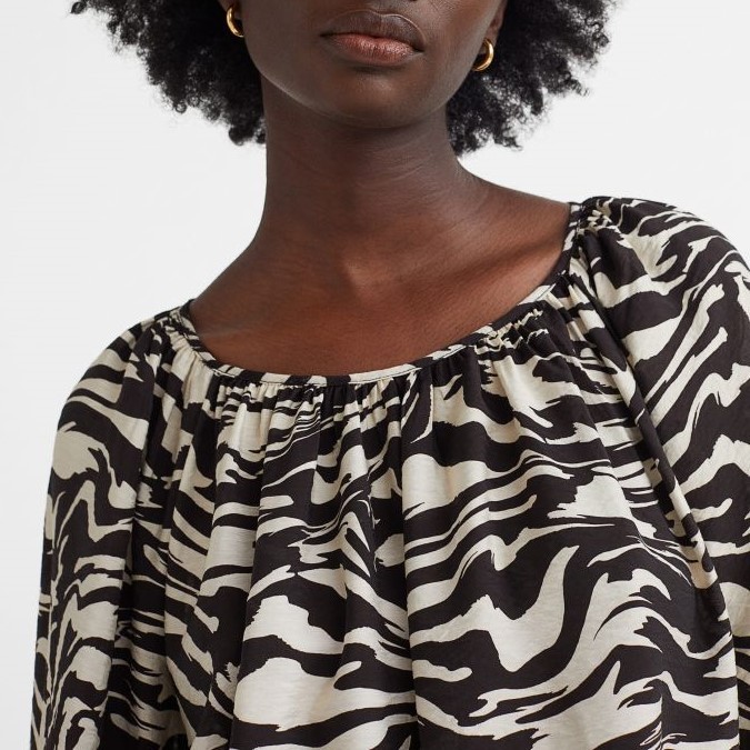 Lantern Sleeve Crepe Dress