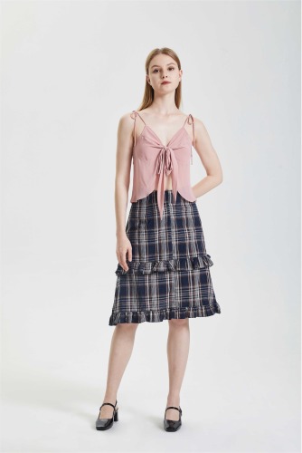 Heavy industry suspender vest with a high-end bow design and an outerwear top