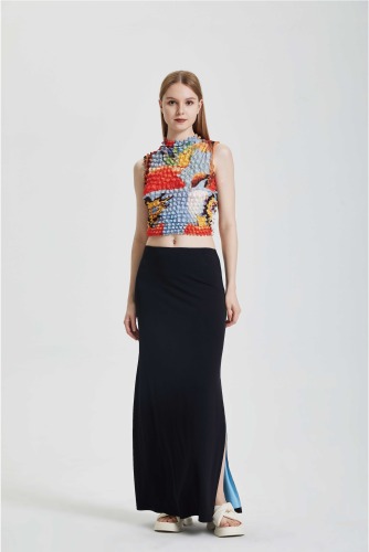 Long sleeved buttocks with split texture long skirt