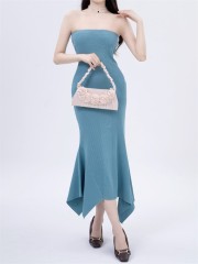 One Line Neck Irregular Knit Dress