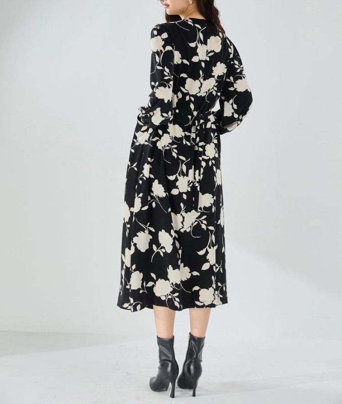 Contrast Printed Long Sleeved Dress