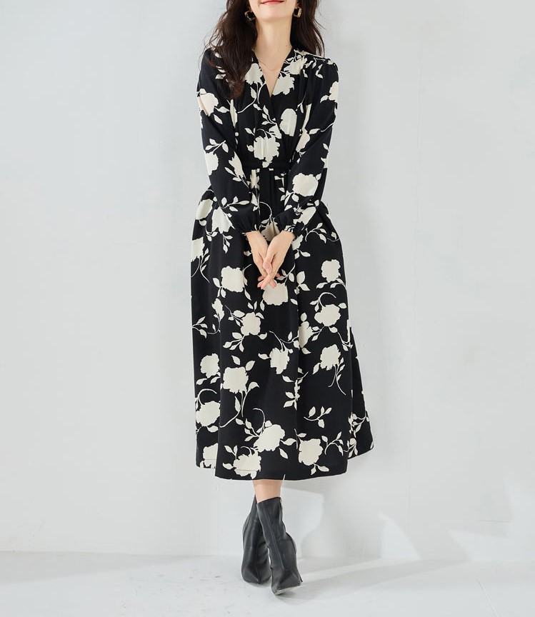 Contrast Printed Long Sleeved Dress