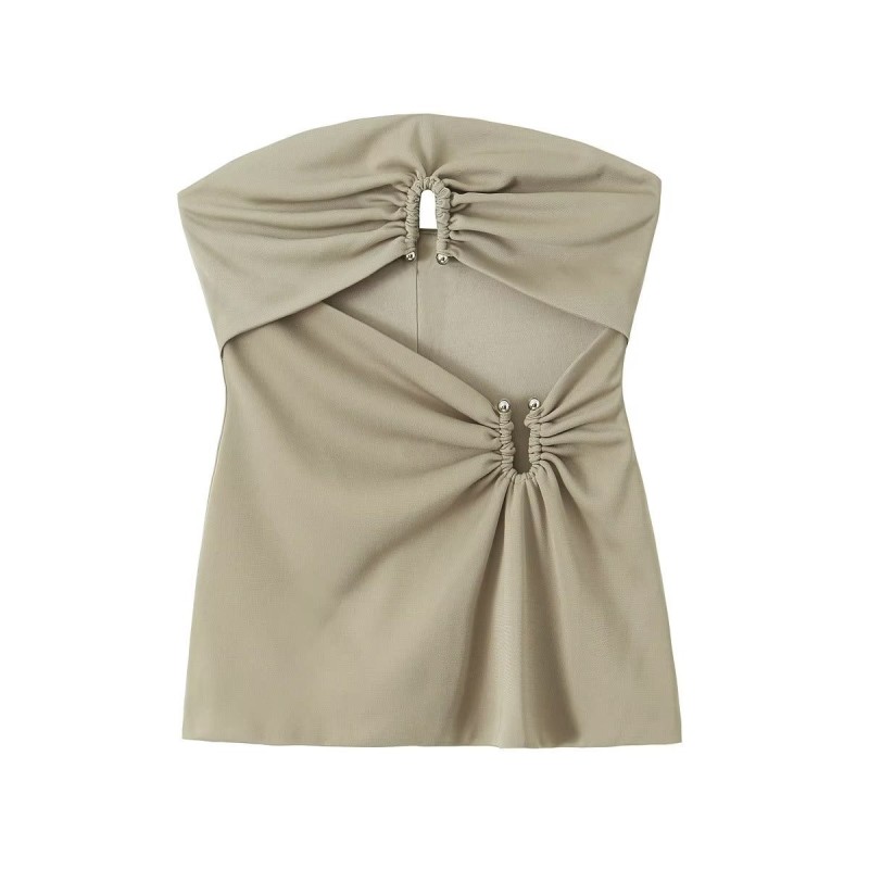 Slim Fitting Hollow Chest Top