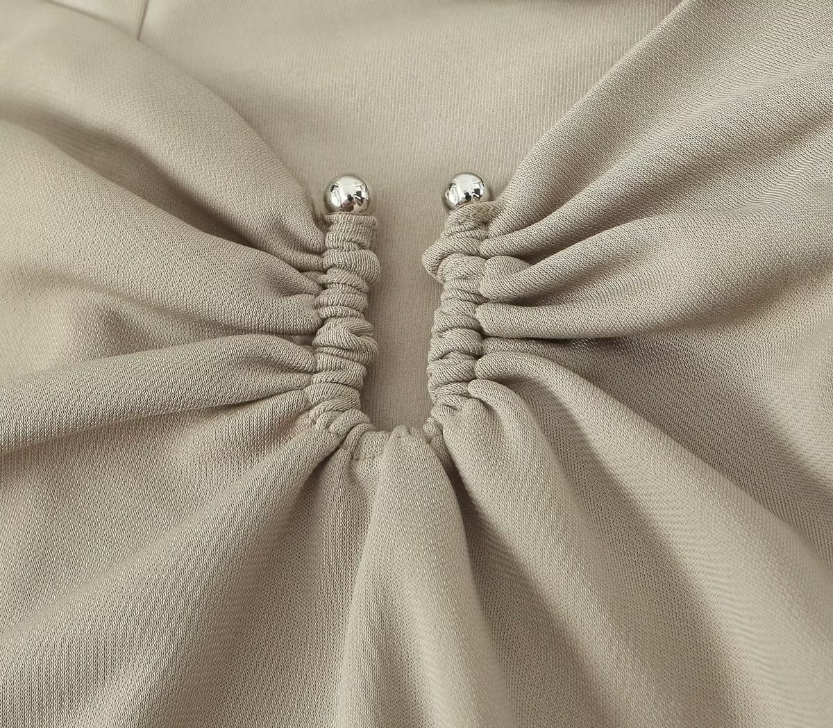 Slim Fitting Hollow Chest Top