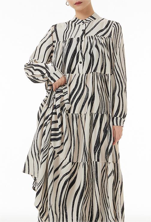 Age reduction cake dress
