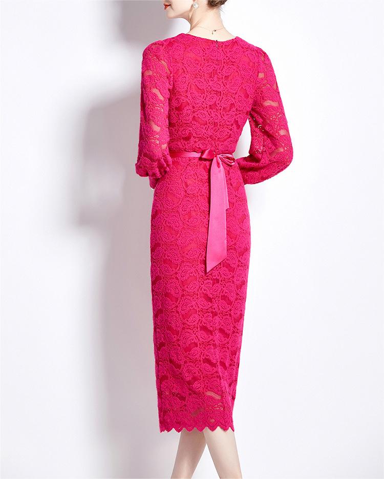 Stylish V-neck lace dress