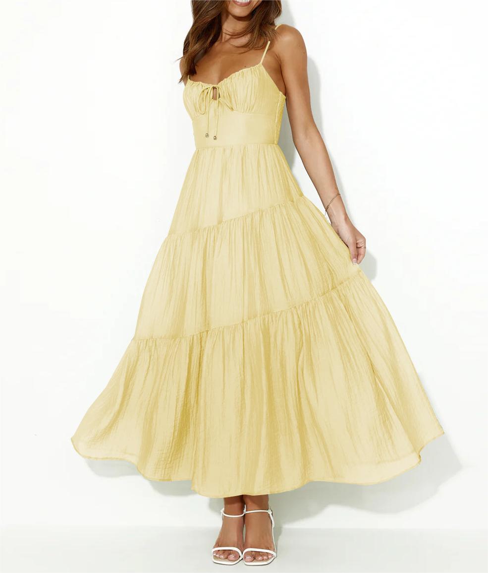 Maxi dress with straps