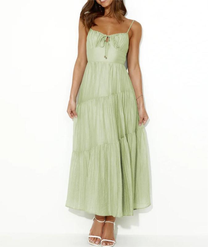 Maxi dress with straps
