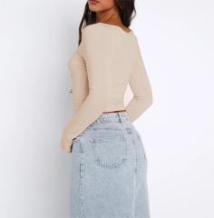 Long-sleeved crop knitwear