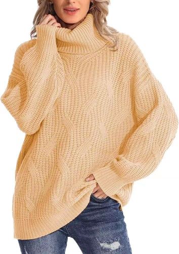 Twisted knitted sweater with long sleeves