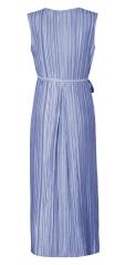 Loose pleated light dress