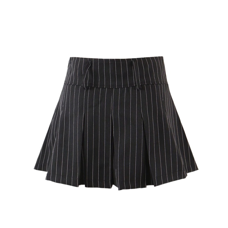 Vintage preppy pleated skirts