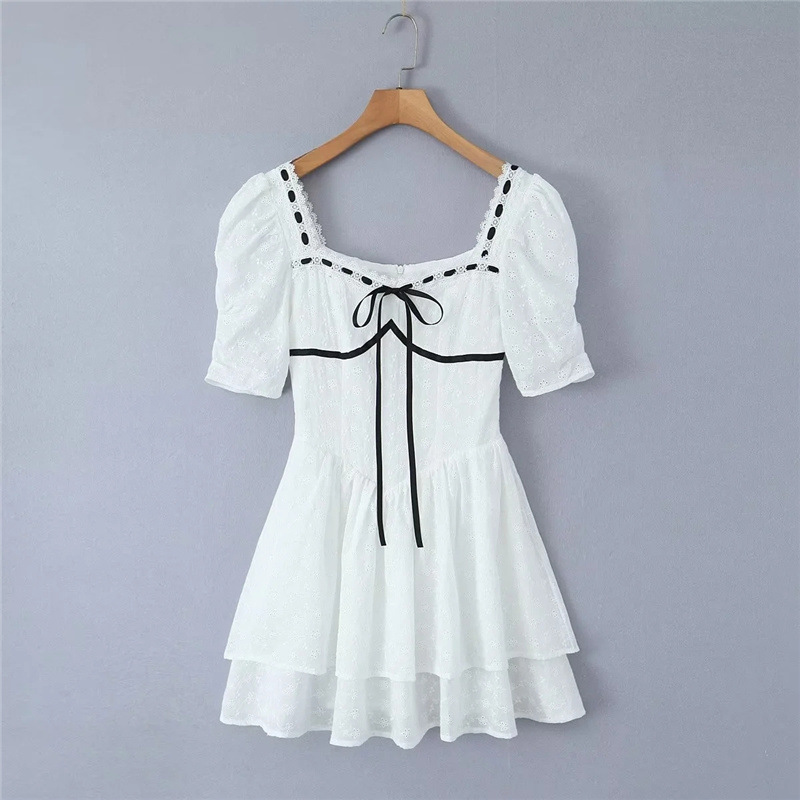 Vintage court dress with bow lace-up puffy sleeves
