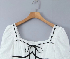 Vintage court dress with bow lace-up puffy sleeves