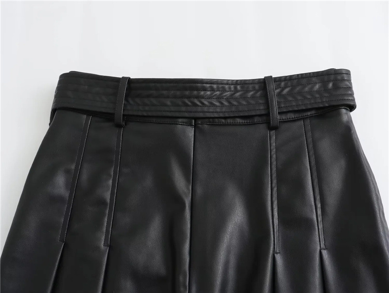 Sweet and spicy wind PU leather wide pleated skirt