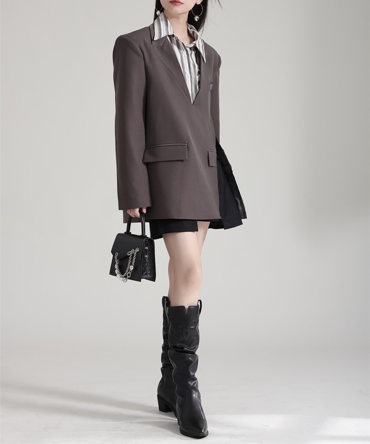 Fashionable retro suit jacket