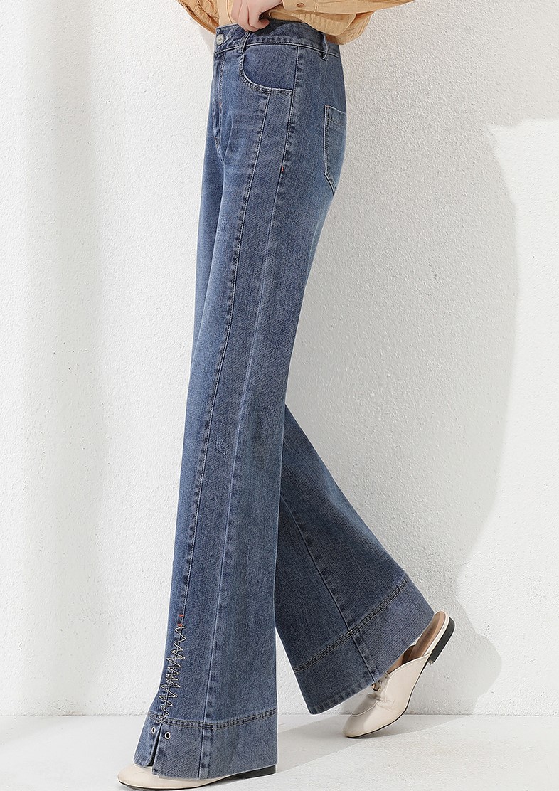 High waisted micro flared jeans