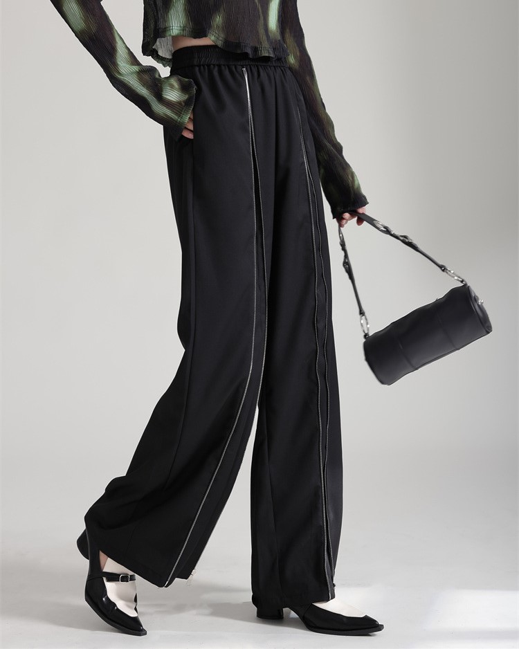 Straight zipper design for casual pants
