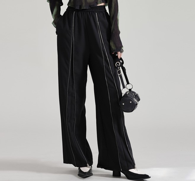 Straight zipper design for casual pants