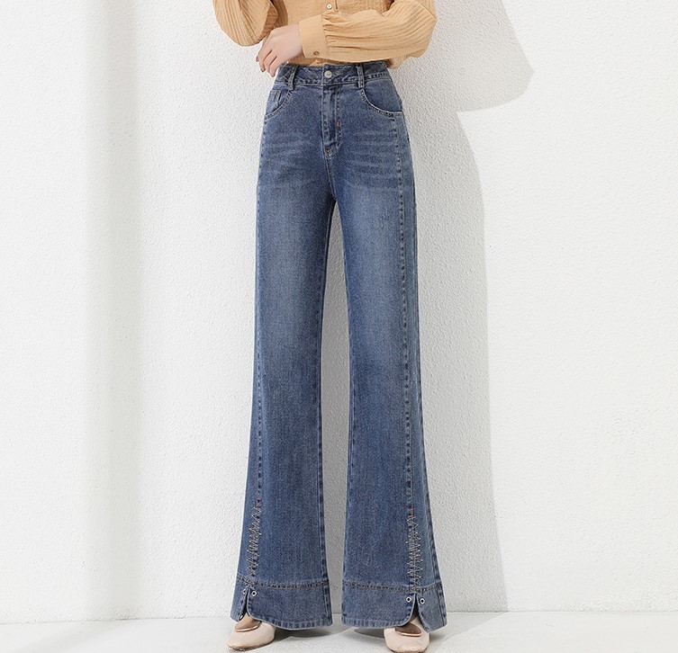 High waisted micro flared jeans