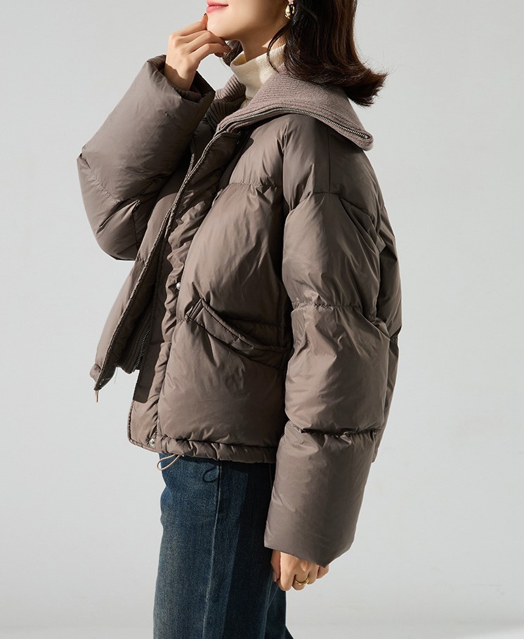 Flip collar loose short down jacket