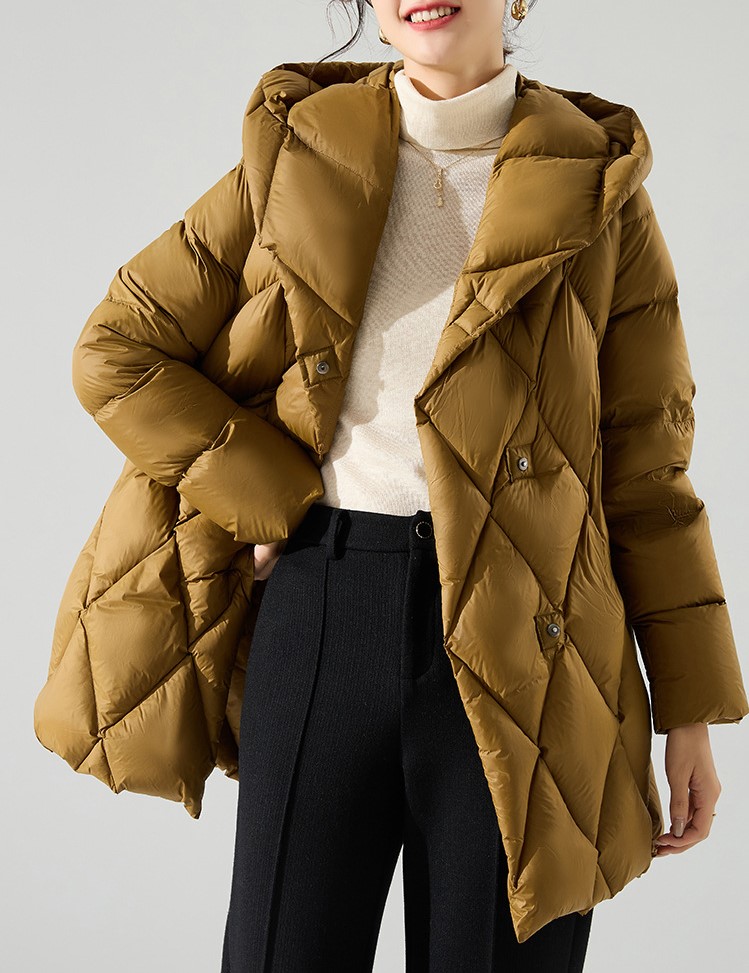 Diamond plaid hooded down jacket