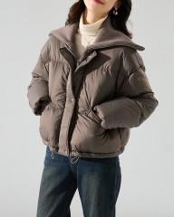 Flip collar loose short down jacket