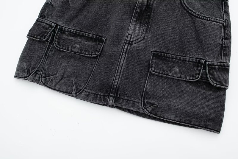 Street fashion workwear denim skirt