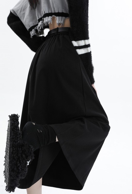 High waisted mid length umbrella skirt