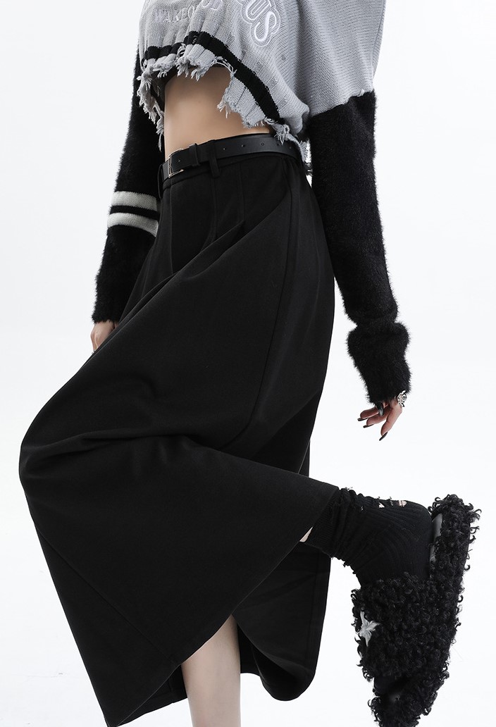 High waisted mid length umbrella skirt