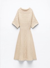Knitted buttocks sweater long skirt
