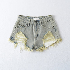 Women's burred and perforated denim shorts