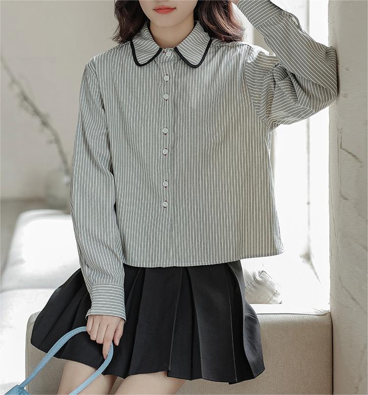 Women's striped short long sleeved shirt