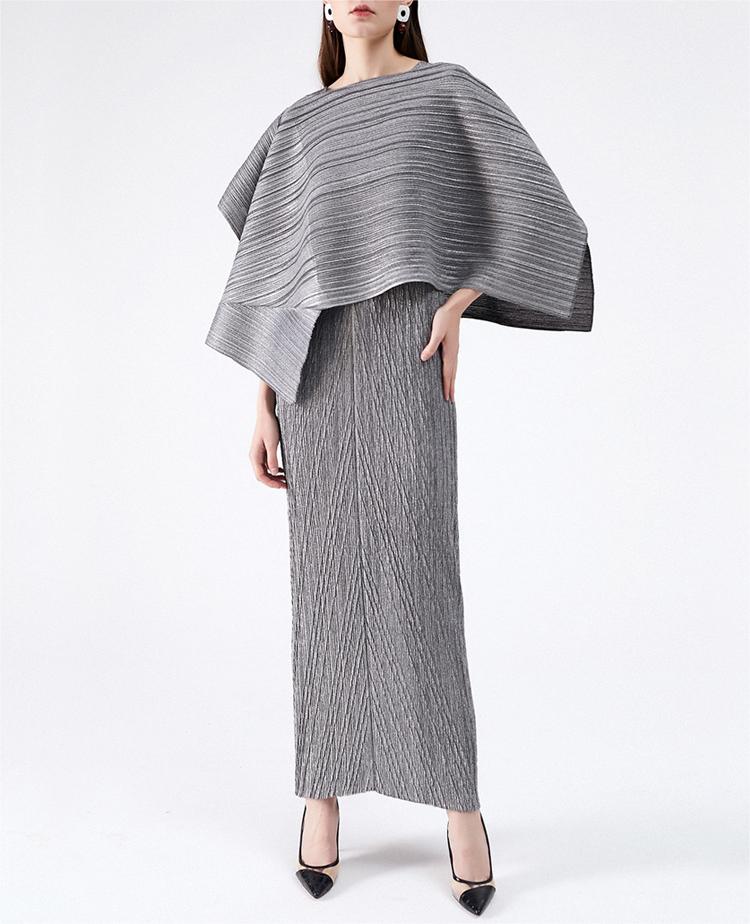 Evening fashion pleated dress