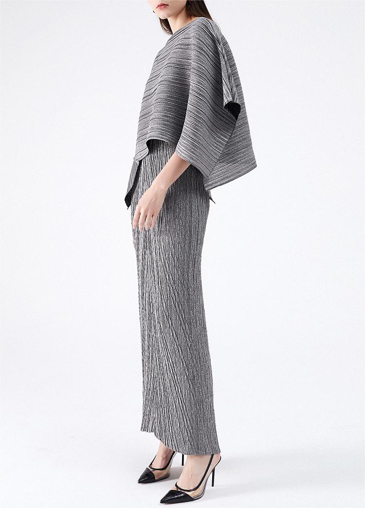 Evening fashion pleated dress