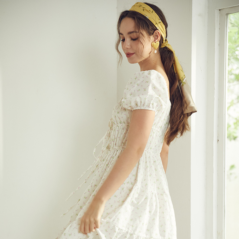 Square Neck Pleated Waist Puff Sleeve Floral Short Dress