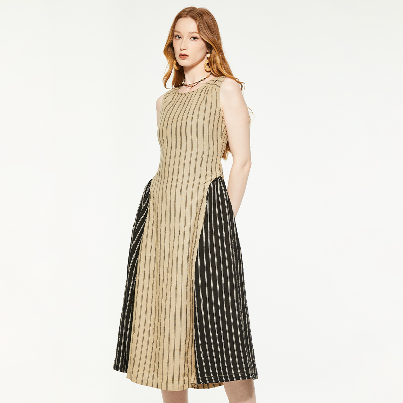 Elegant striped contrast sleeveless dress