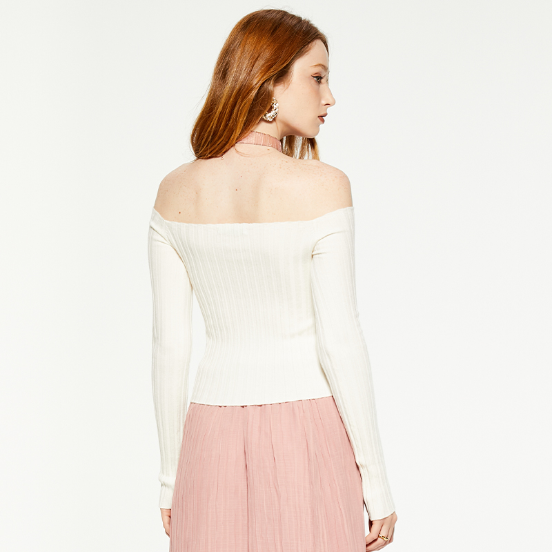 One-shoulder hollow knitted long-sleeved top