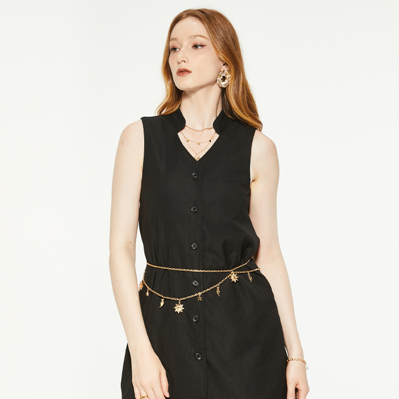 V-neck button-down sleeveless long top